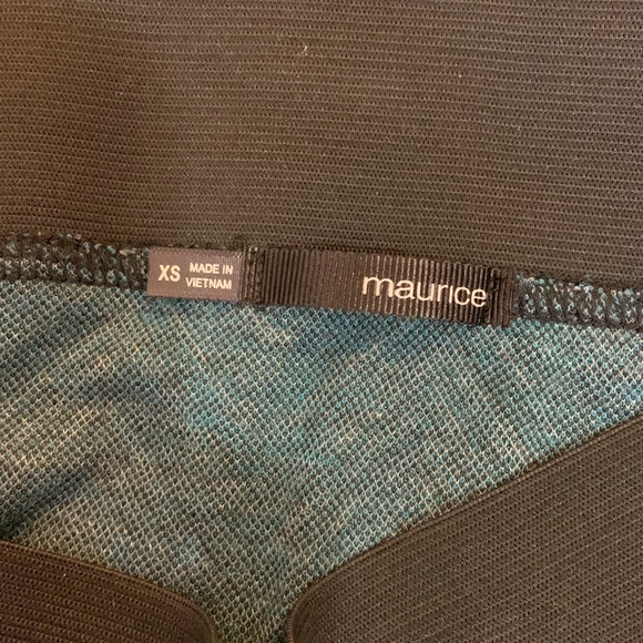 EUC Blue & Black Chevron Maurice’s Pencil Skirt - Picture 5 of 6